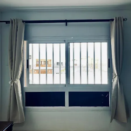 Patacon In Arrecife, Lanzarote A 2 Bedroom By Amanecer Isleno Apartament Arrecife (Lanzarote)